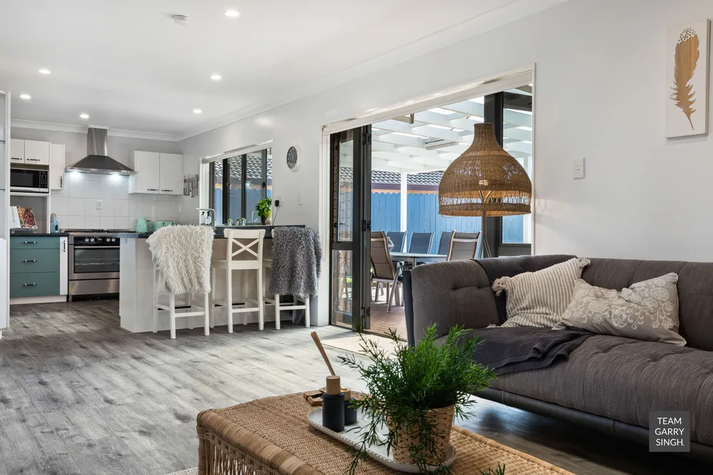 Photos of 74 Longford Park Drive