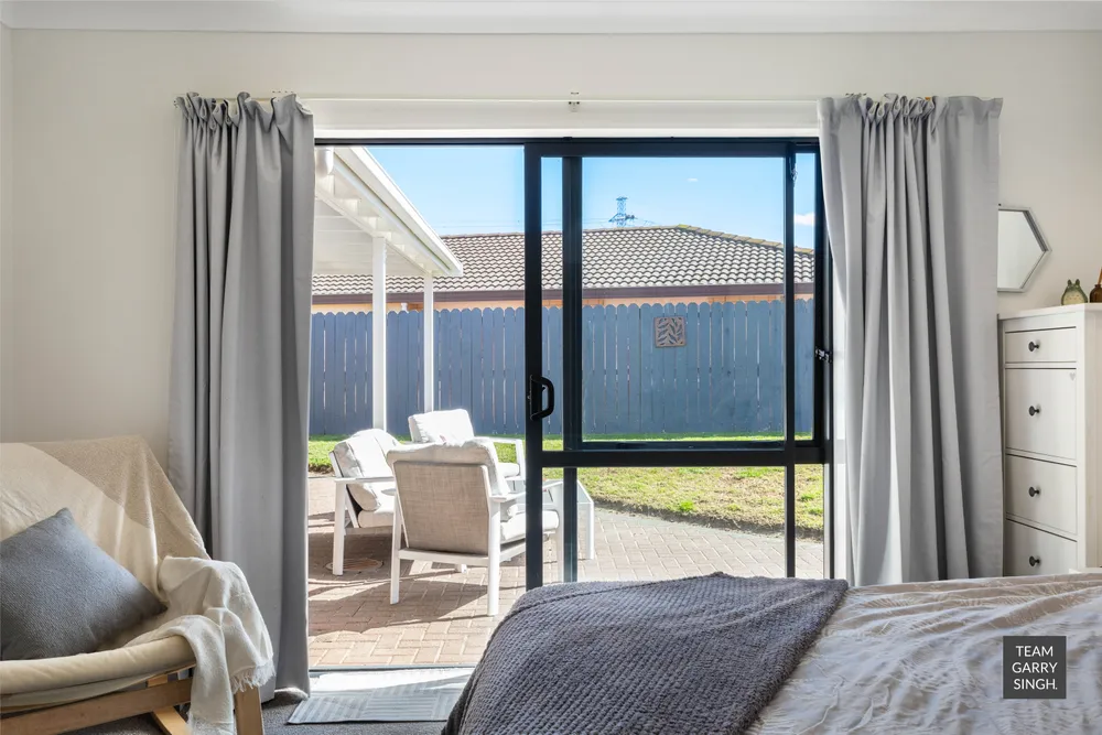 Photos of 74 Longford Park Drive