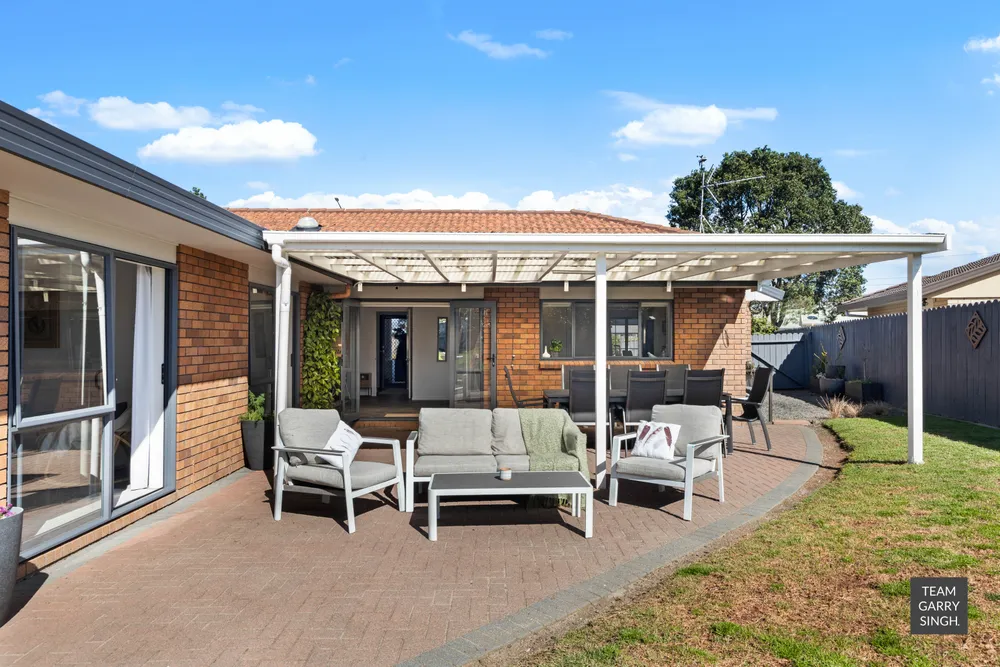 Photos of 74 Longford Park Drive