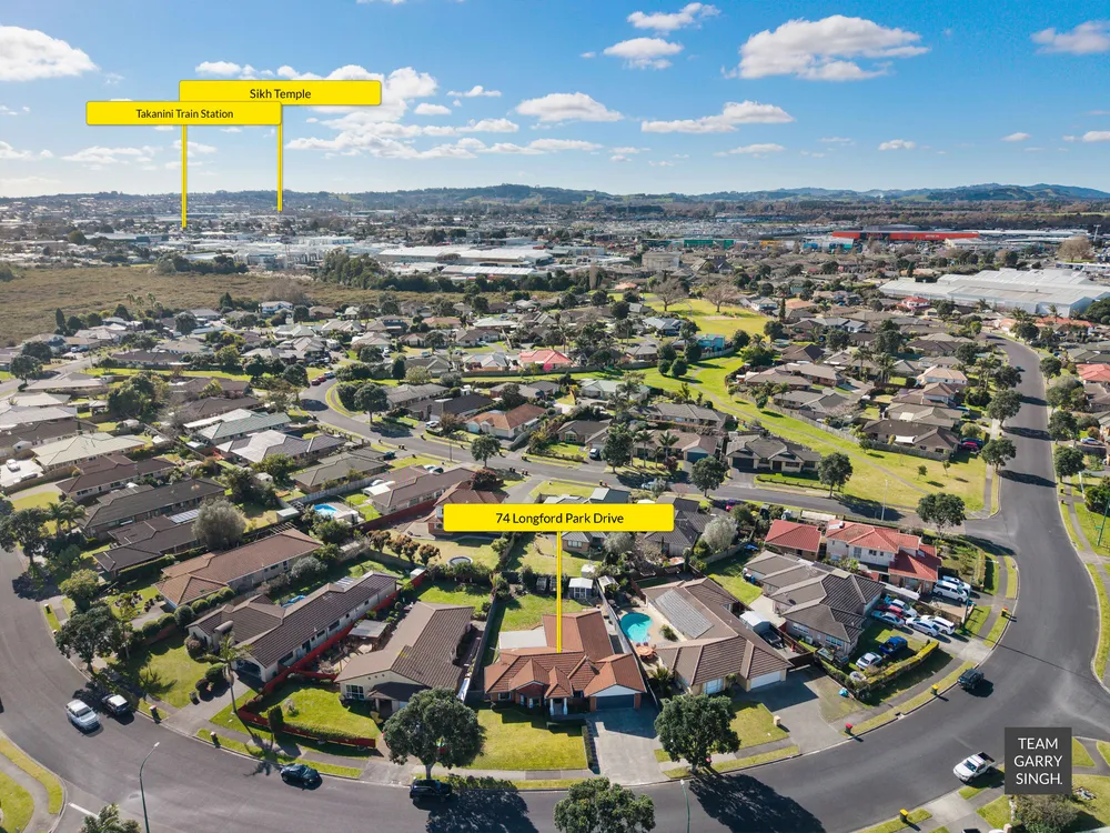 Photos of 74 Longford Park Drive