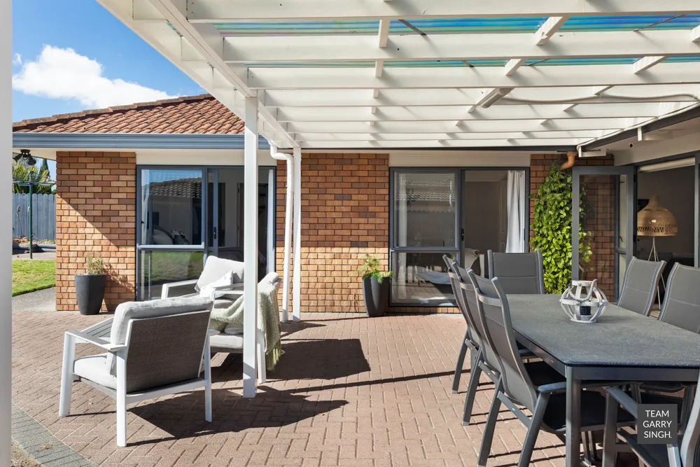 Photos of 74 Longford Park Drive