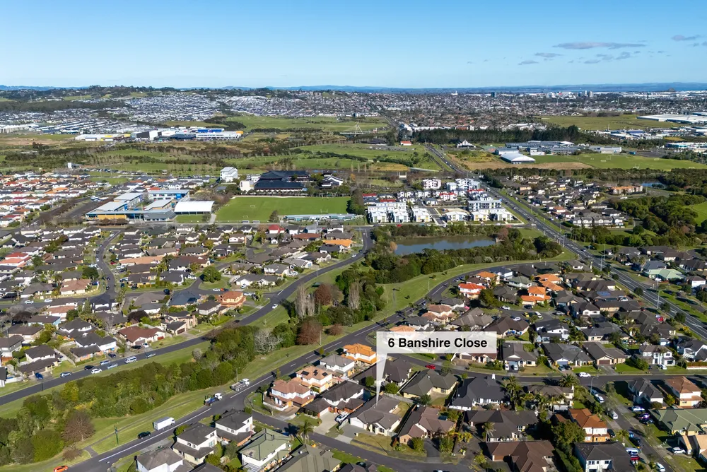 Photos of 6 Banshire Close