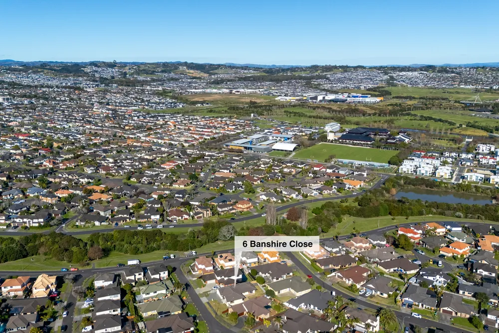 Photos of 6 Banshire Close