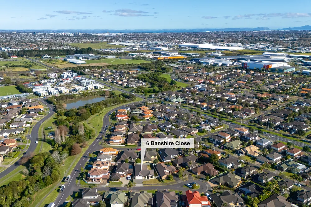 Photos of 6 Banshire Close