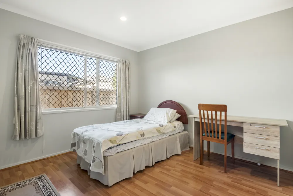 Photos of 6 Banshire Close
