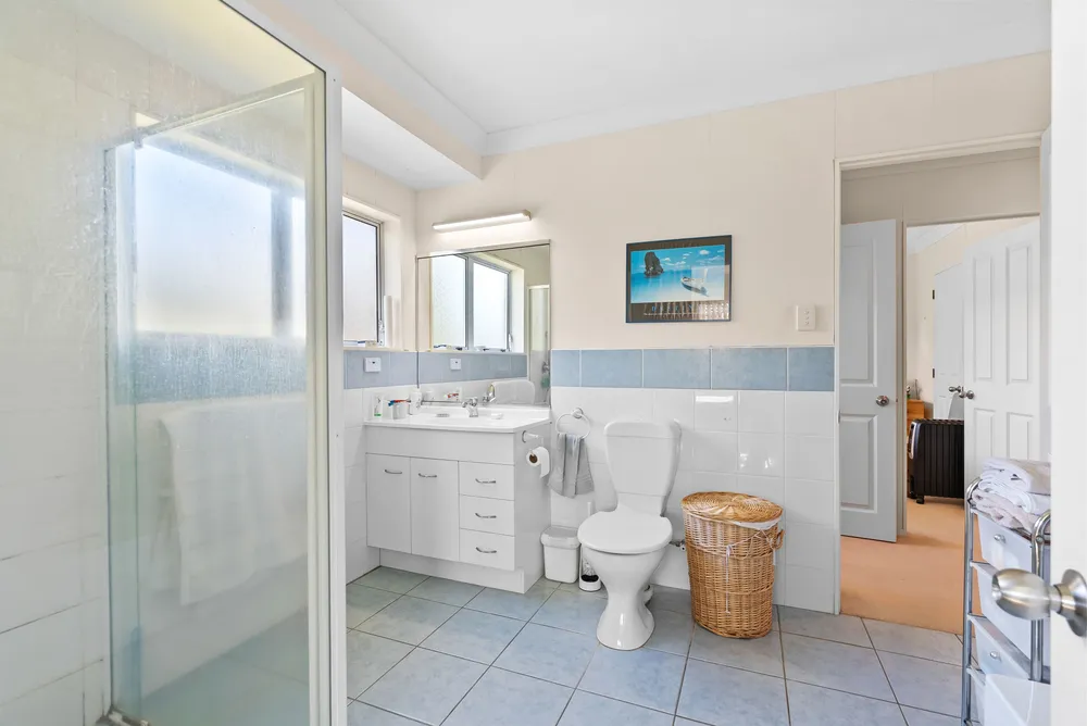 Photos of 34 Markson Avenue