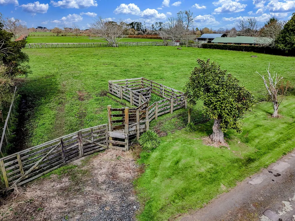 Photos of 54C Hartstone Road