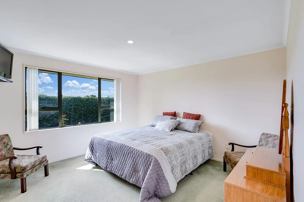Photos of 54C Hartstone Road