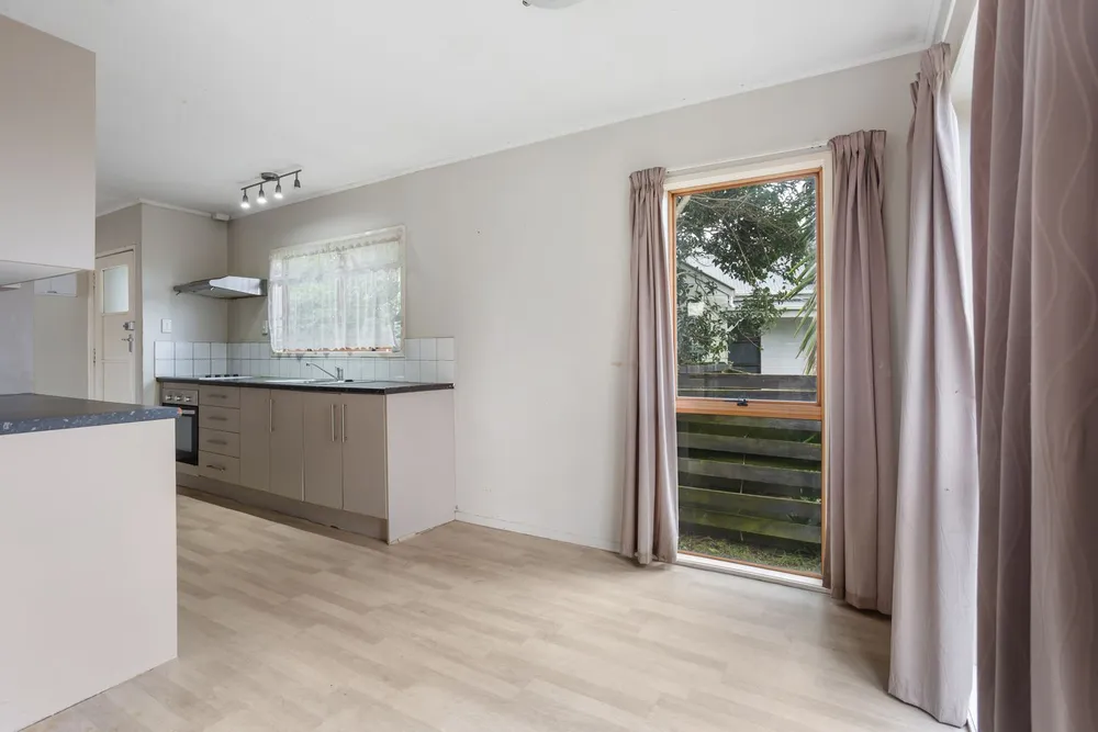 Photos of 265 Mahia Road