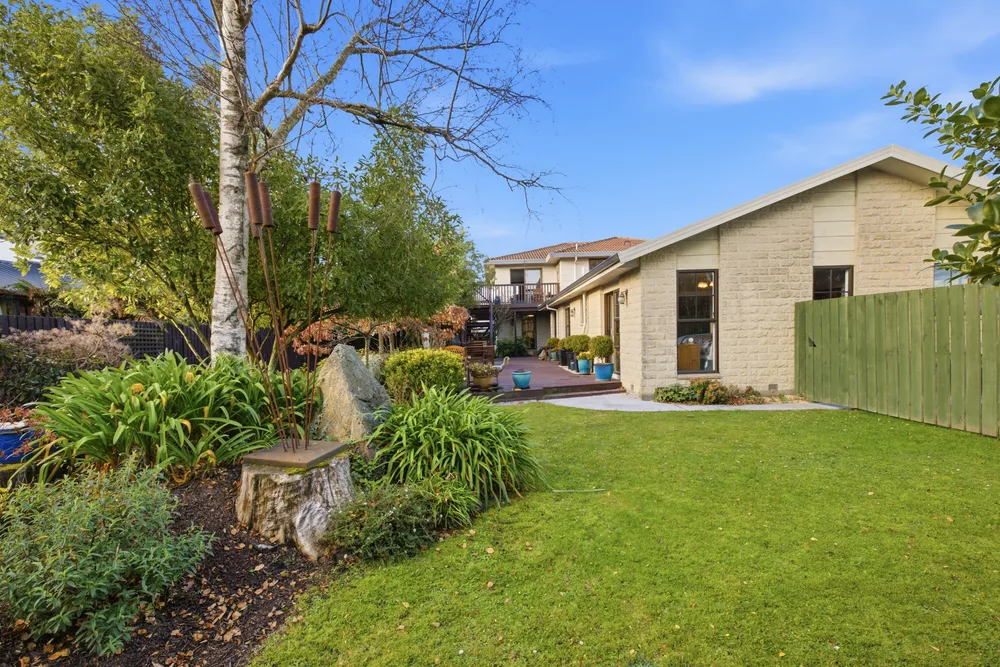 Photos of 22 Parkhouse Drive