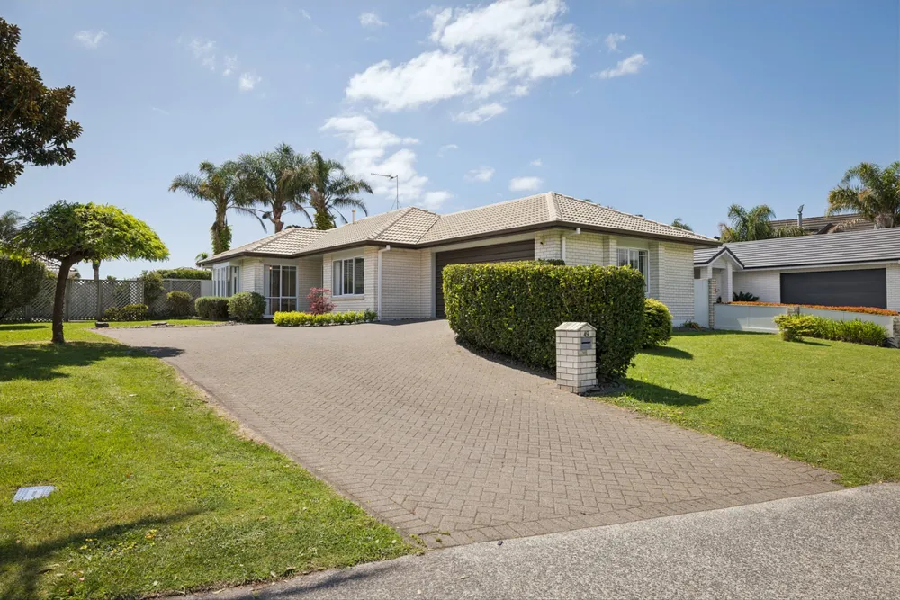 Photos of 49 Gravatt Road
