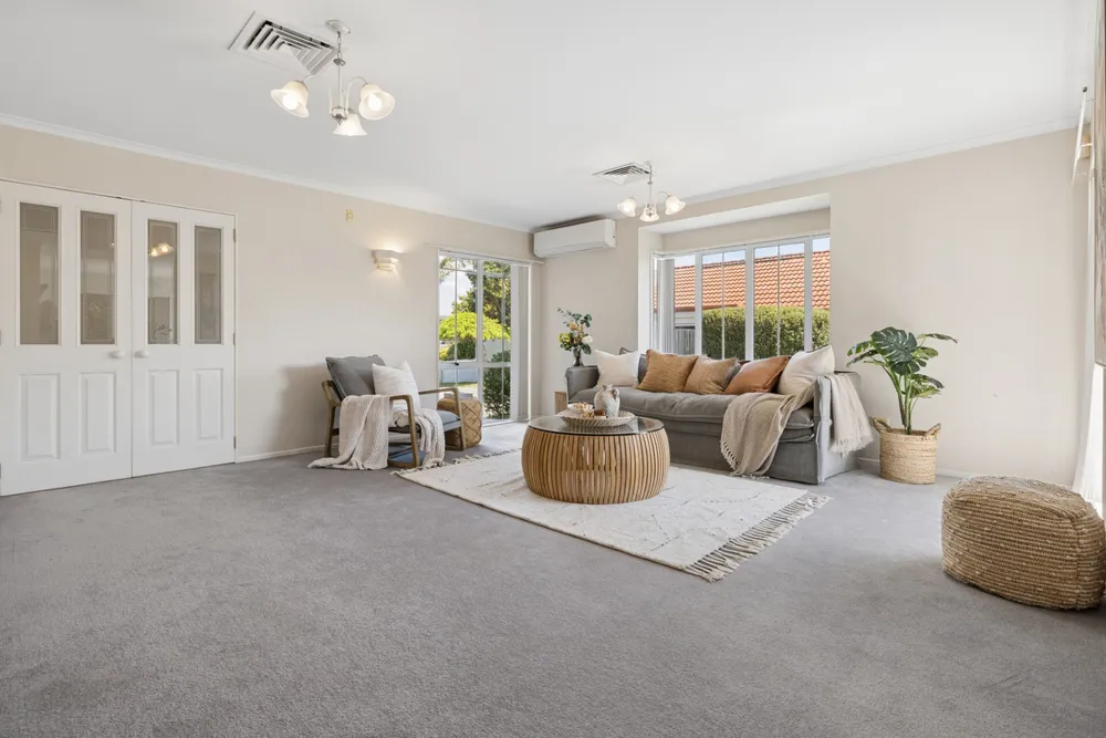 Photos of 49 Gravatt Road