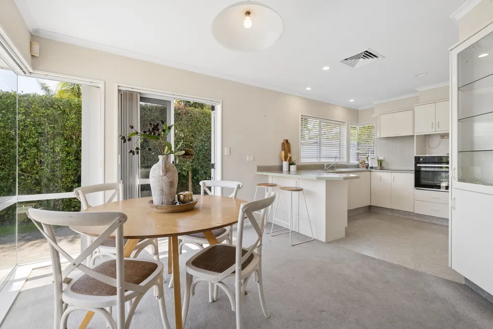 Photos of 49 Gravatt Road
