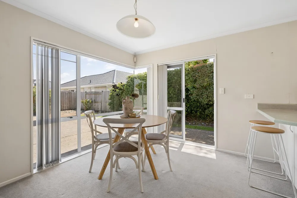 Photos of 49 Gravatt Road
