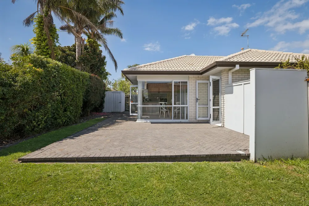 Photos of 49 Gravatt Road