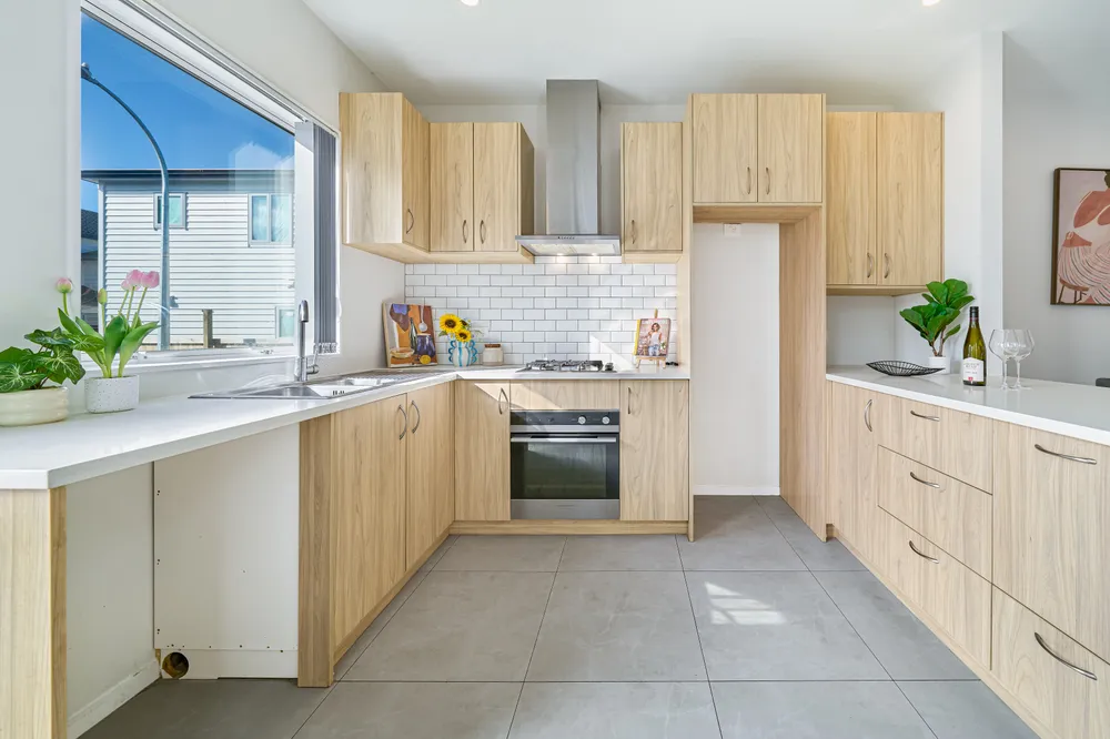 Photos of 6 Riroriro Close
