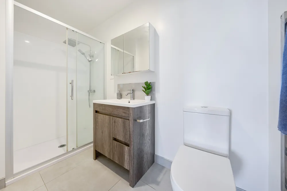 Photos of 6 Riroriro Close
