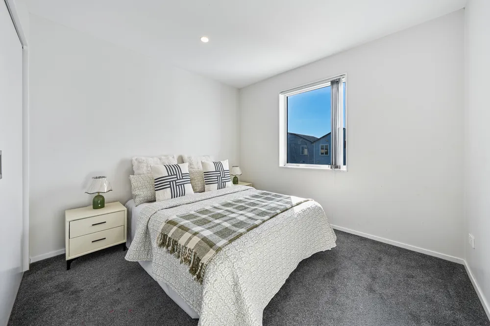 Photos of 6 Riroriro Close