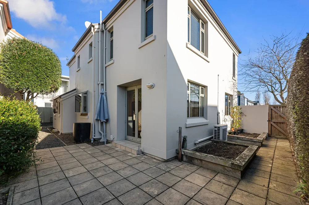 Photos of 24 Brockworth Place
