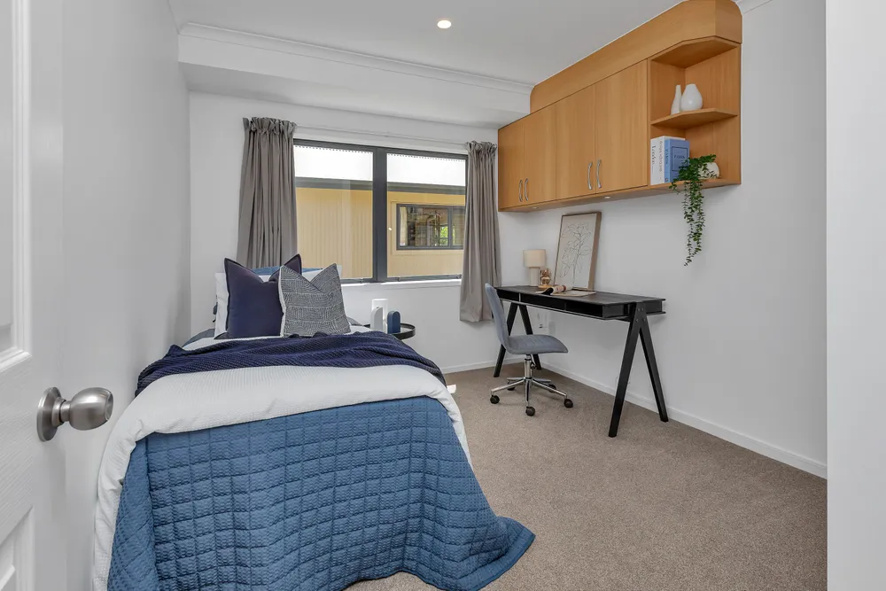 Photos of 4 Conifer Grove