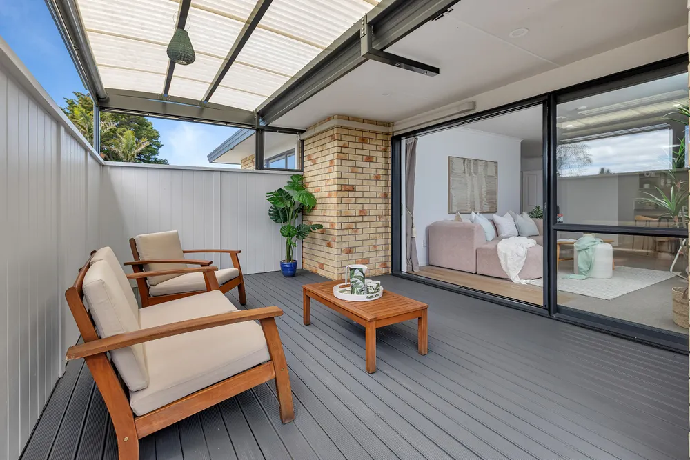 Photos of 4 Conifer Grove