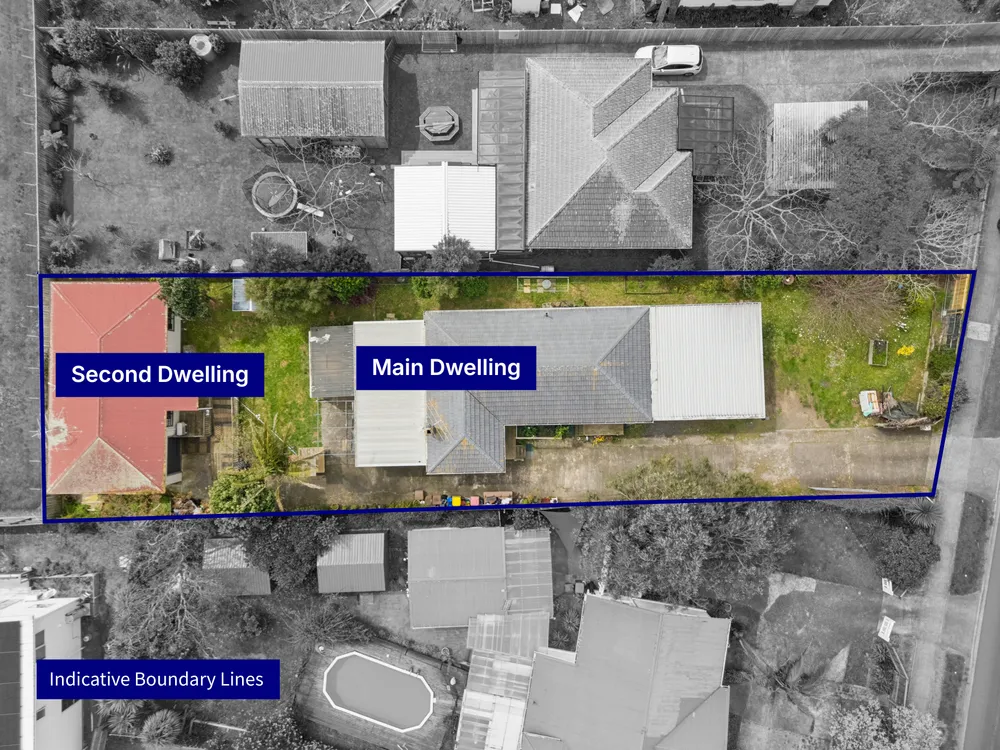 Photos of 315 Massey Road