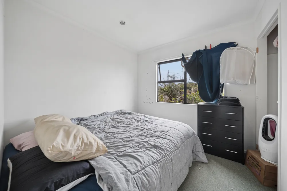 Photos of 315 Massey Road