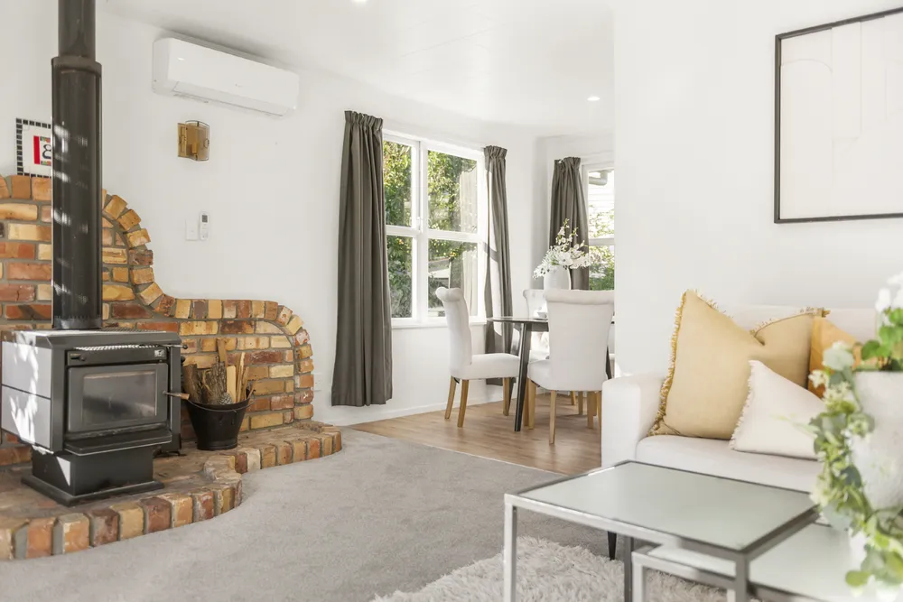 Photos of 8 Silver Birch Rise