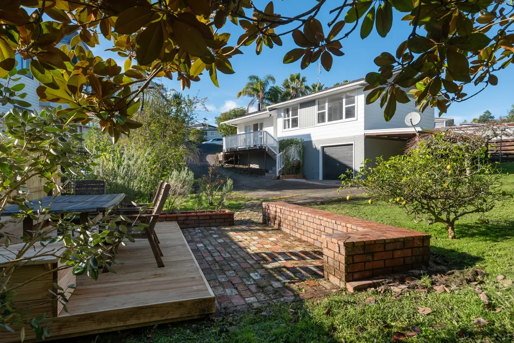 Photos of 8 Silver Birch Rise