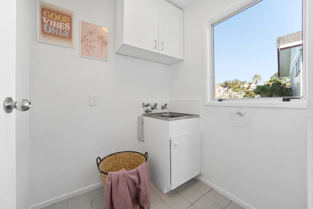Photos of 37 Claverdon Drive