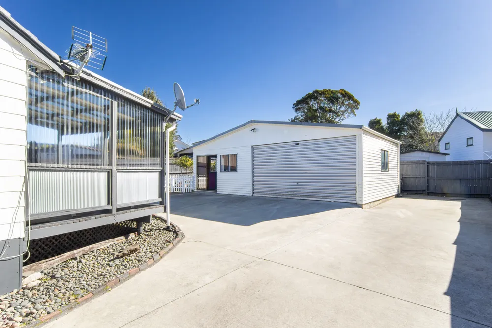 Photos of 37 Claverdon Drive