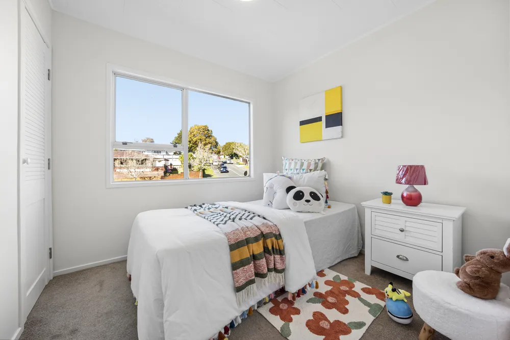 Photos of 37 Claverdon Drive