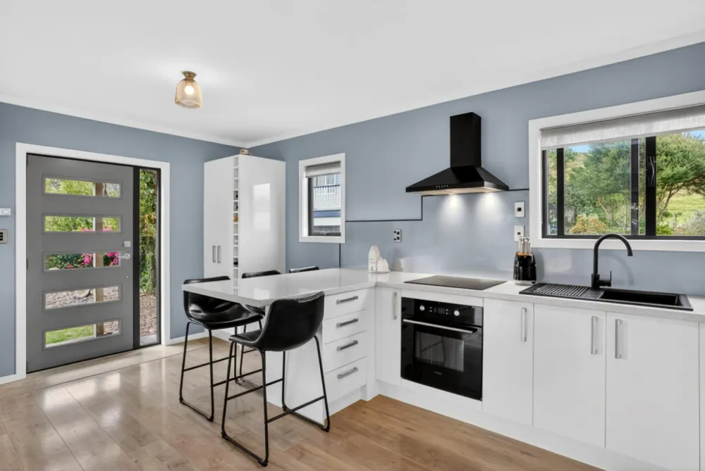 Photos of 1001 Hunua Road