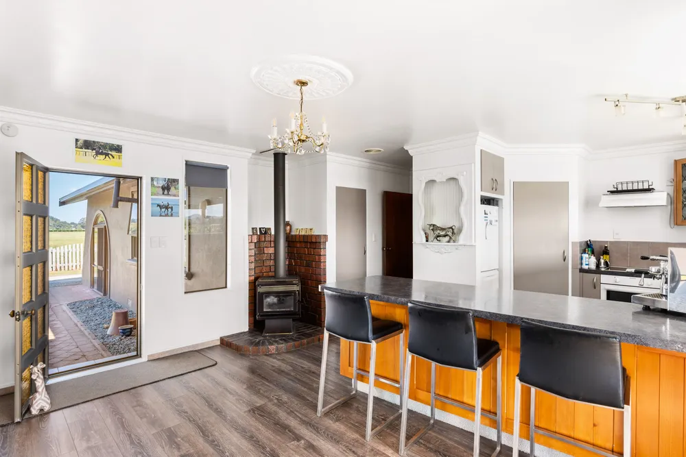 Photos of 35 Bond Road