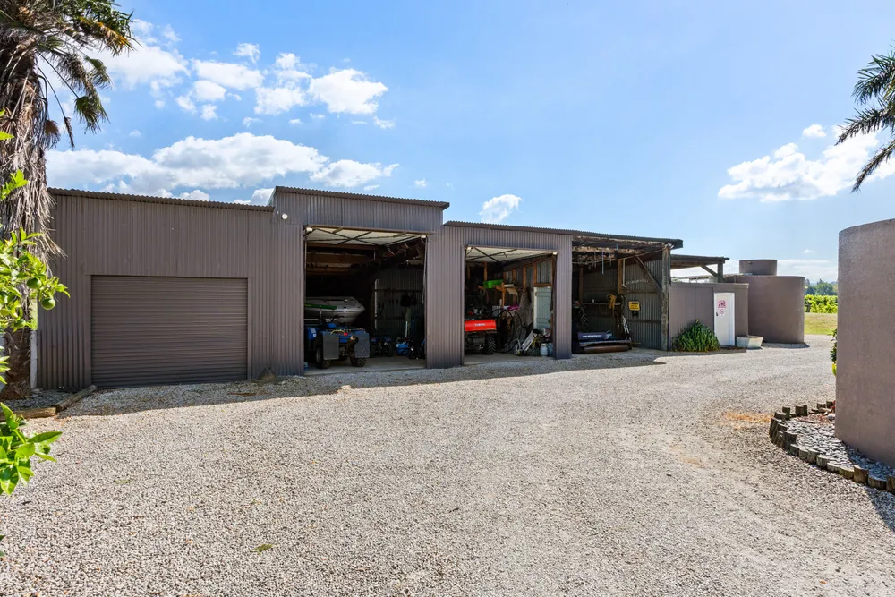 Photos of 35 Bond Road