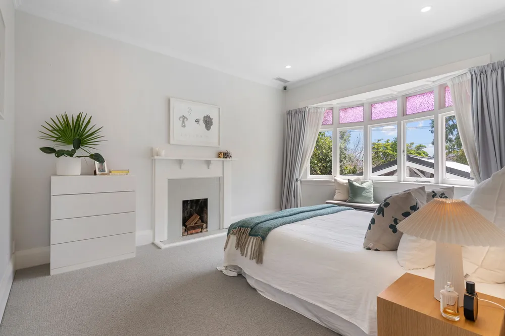 Photos of 10 Peary Road