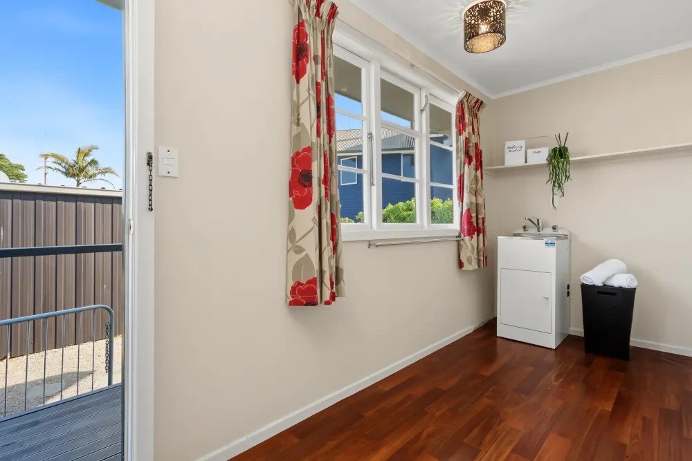 Photos of 4 Motiti Road