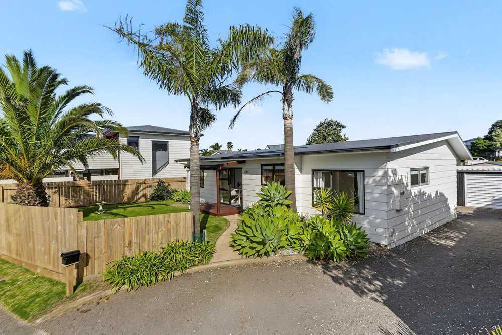 Photos of 4 Motiti Road