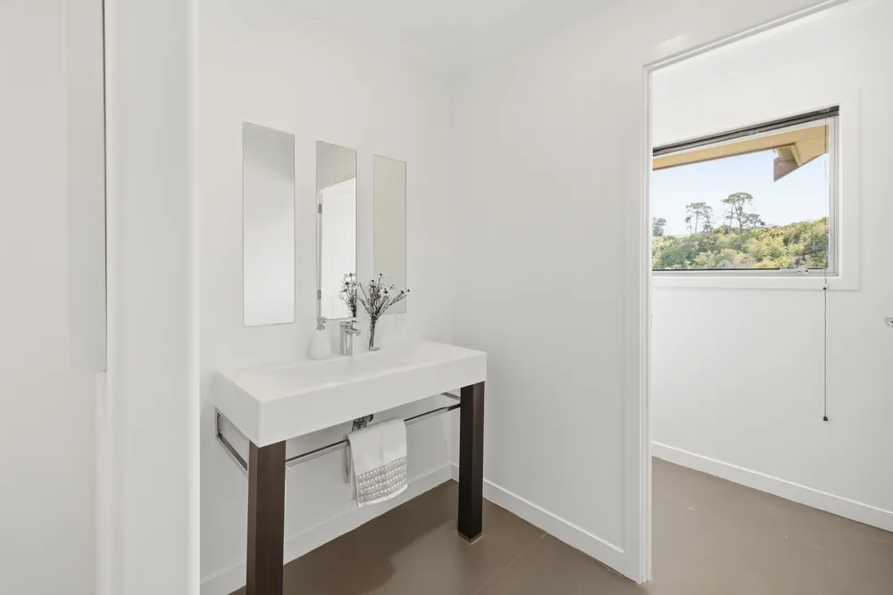 Photos of 19 Waioroi Place