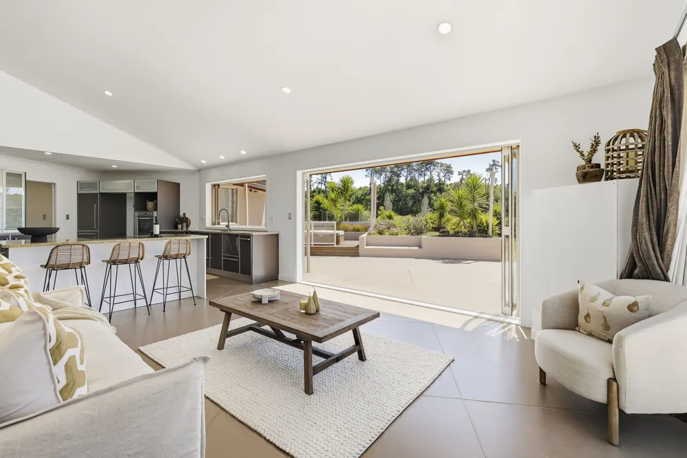 Photos of 19 Waioroi Place