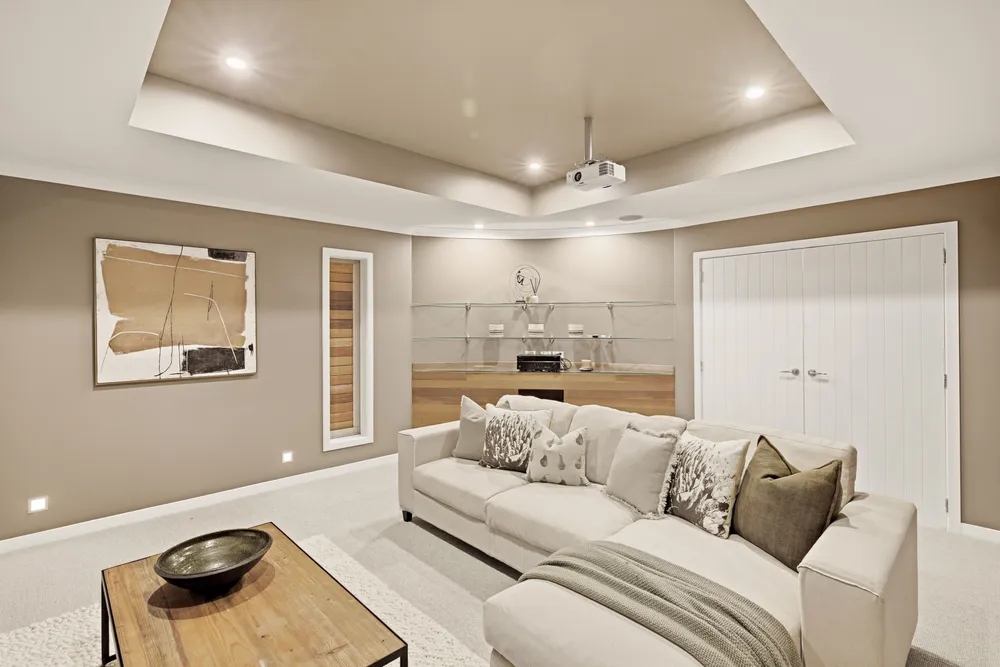 Photos of 19 Waioroi Place