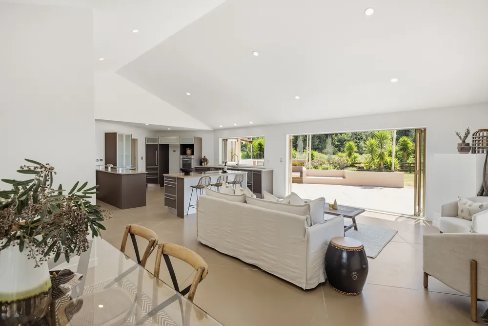 Photos of 19 Waioroi Place