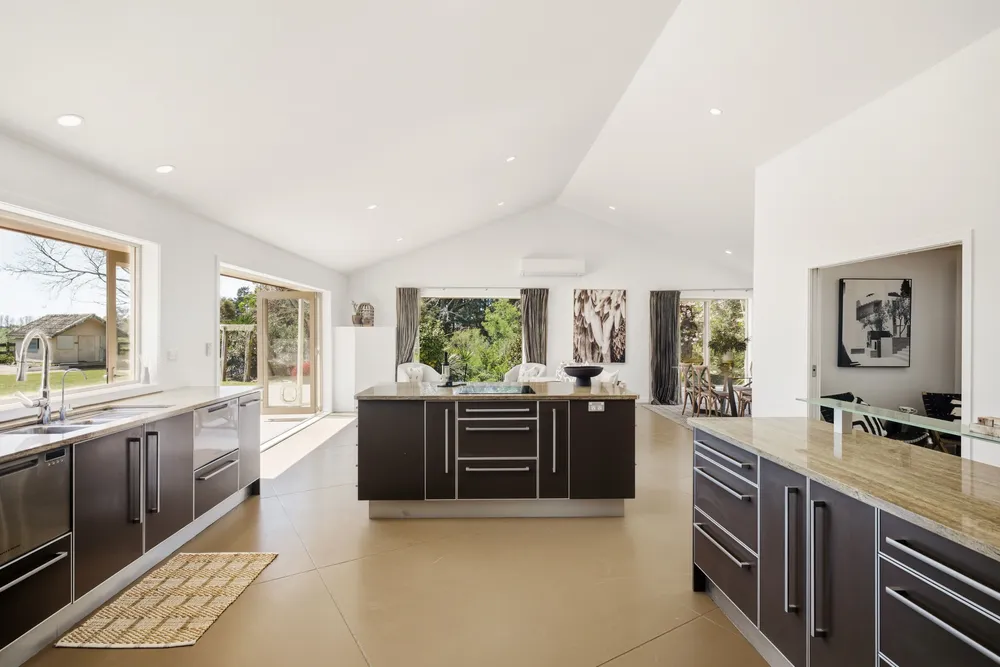 Photos of 19 Waioroi Place