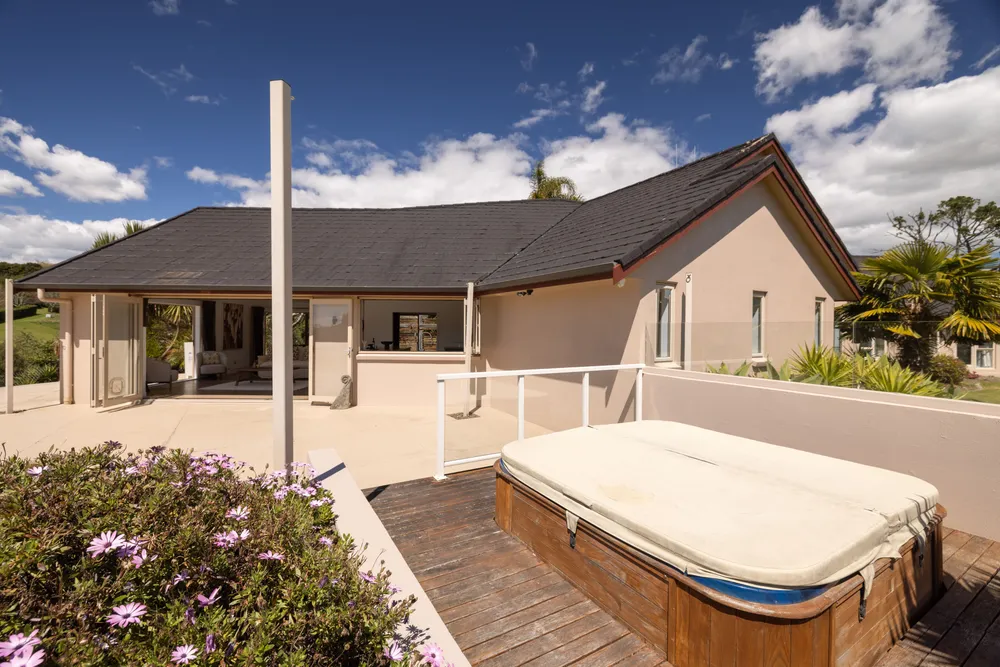 Photos of 19 Waioroi Place