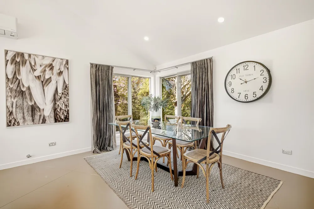 Photos of 19 Waioroi Place