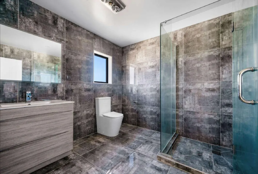 Photos of 77A Cargill Street