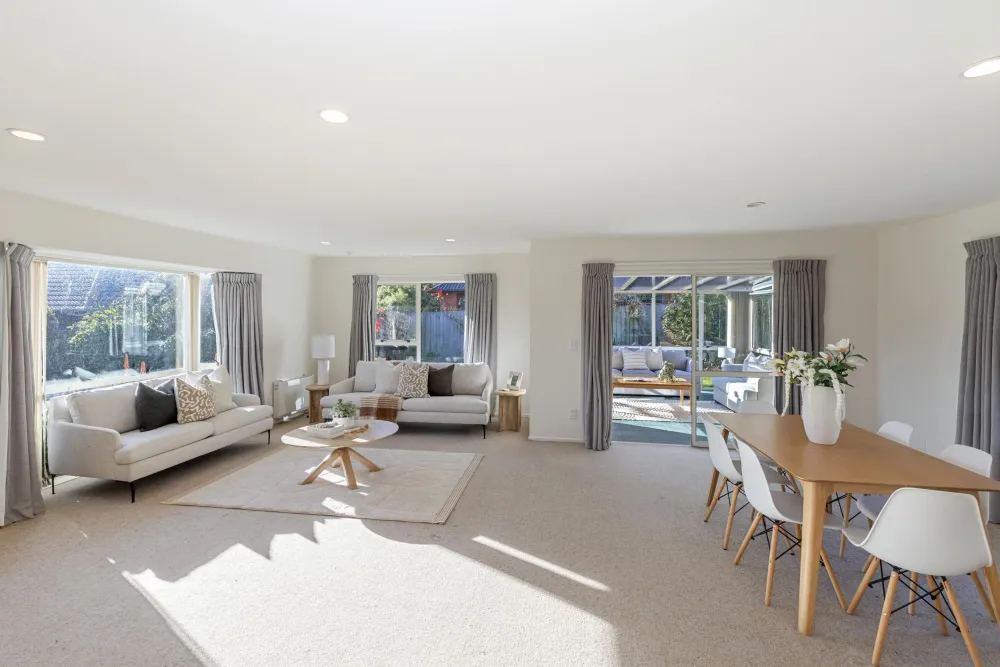 Photos of 23 Basil Place