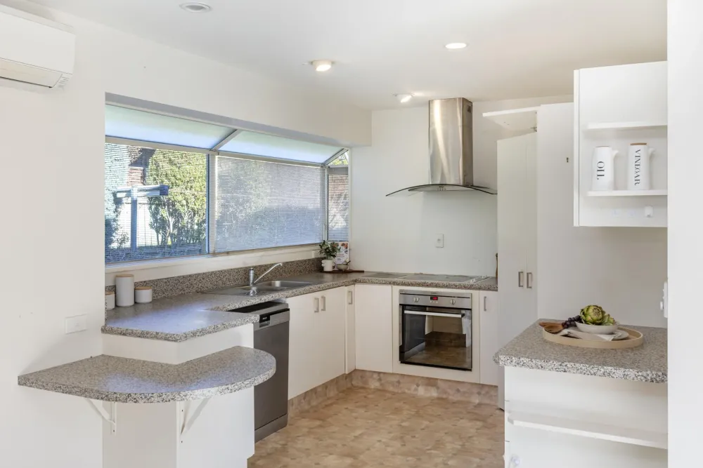 Photos of 23 Basil Place