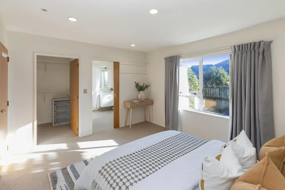 Photos of 23 Basil Place