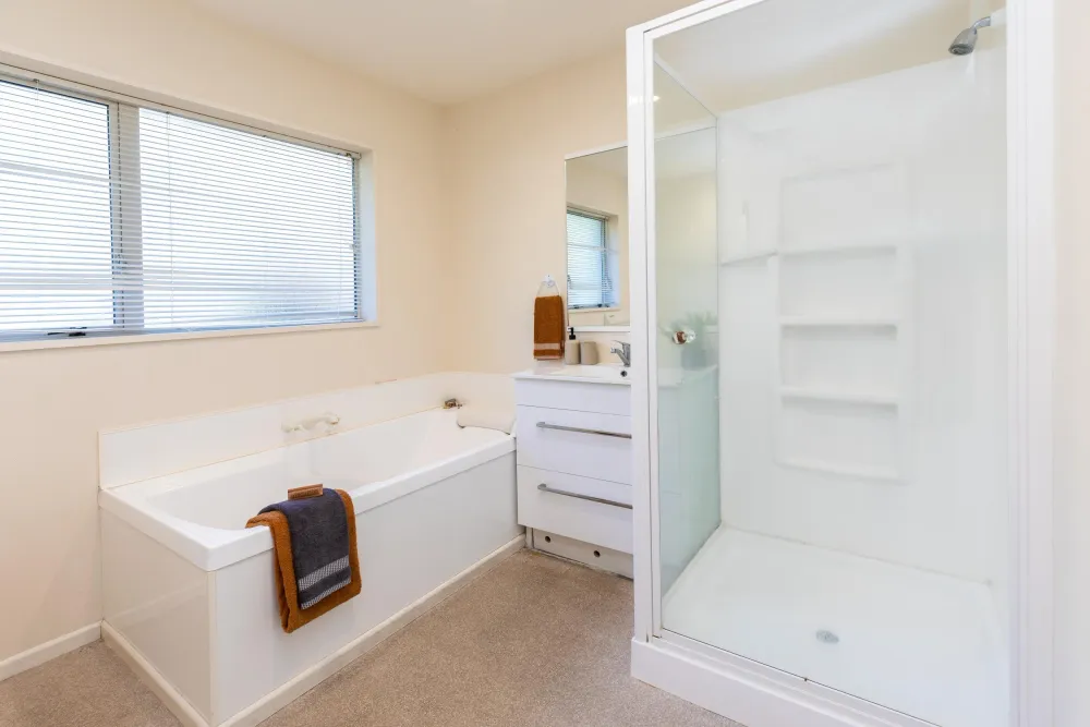 Photos of 23 Basil Place
